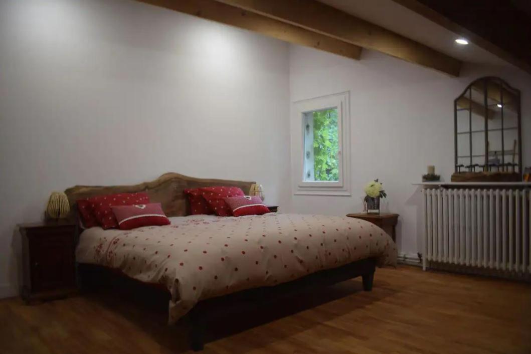 Bed and Breakfast Domaine La Tuilerie Guitres Экстерьер фото
