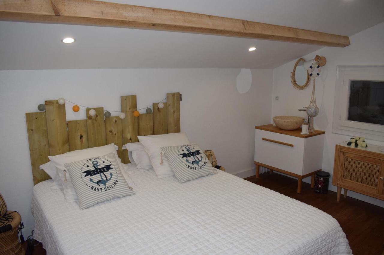 Bed and Breakfast Domaine La Tuilerie Guitres Экстерьер фото